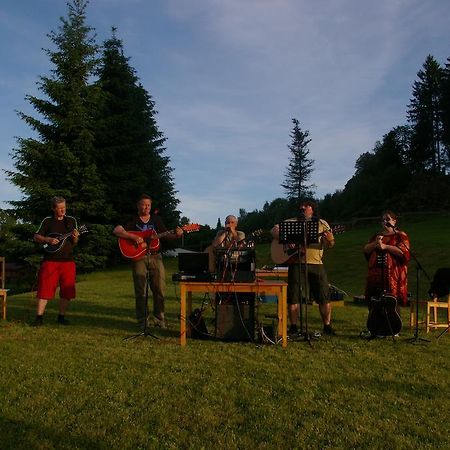 Penzion U Lipna Přední Výtoň Exteriör bild